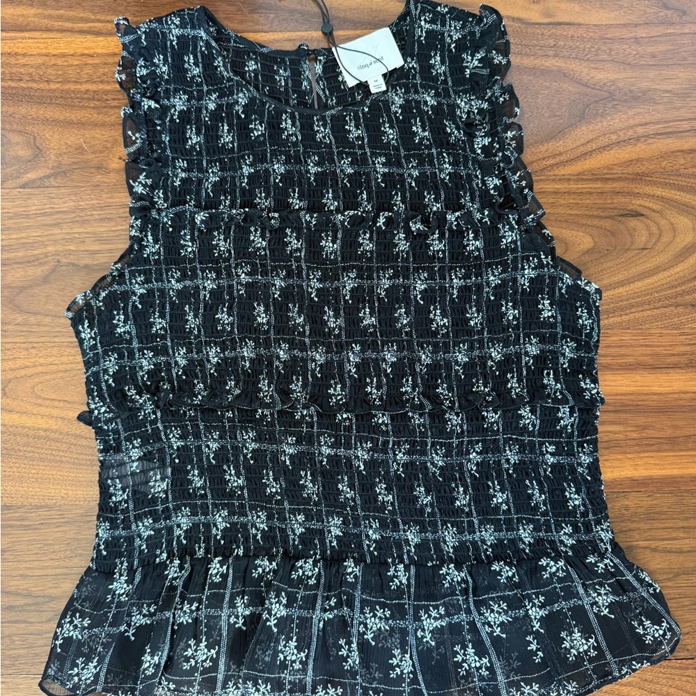 cinq a sept Black White Floral Ruffled Sleeveless Top NWT Medium could fit Small